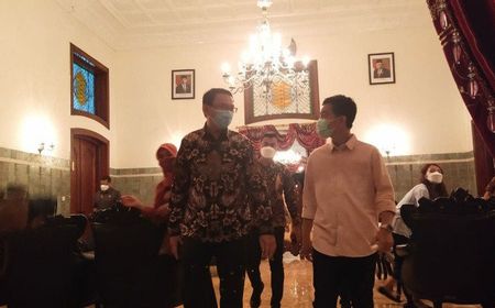 Ketemu Mas Gibran di Loji Gandrung, Ahok Kenang Pertemuan Perdana dengan Jokowi 2012 Silam