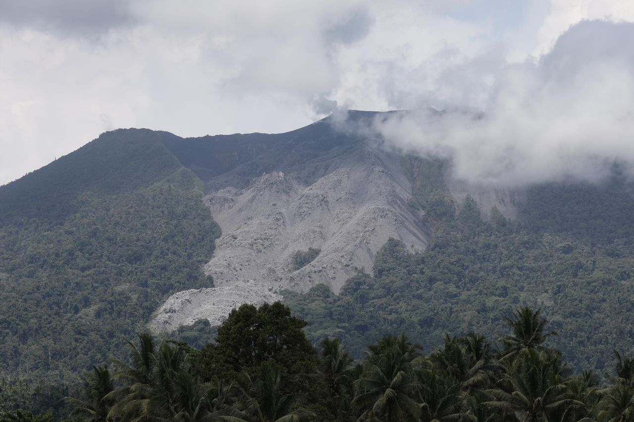 BNPB グヌンイブのラハール洪水が発生しやすい地域の地図、噴火後の二次災害軽減