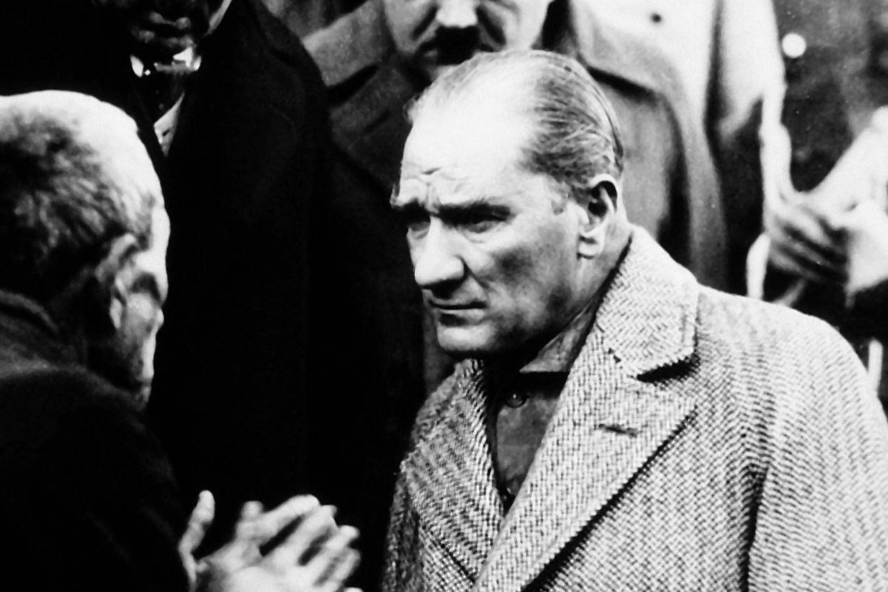 an sur A.H. Nasution : Les personnages militaires qui ont inspiré le Mouvement indépendant indonésien d'Ataturk