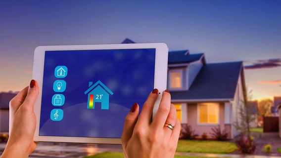 Check Out The Comparison Of Three Popular <i>Smart Home</i> Products