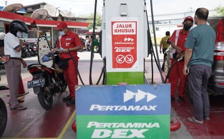 Pertamina Bicarakan Kemungkinan Turunkan Harga Pertamax jika Harga Minyak Dunia Melemah