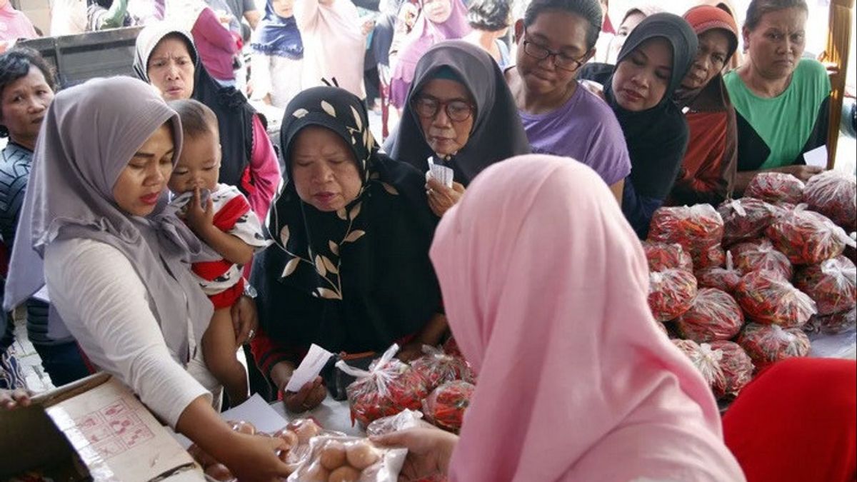 Tren Uang Rp10 Ribu di Tangan Istri yang Tepat: Bentuk Kreativitas atau Romantisasi Kekerasan Finansial?