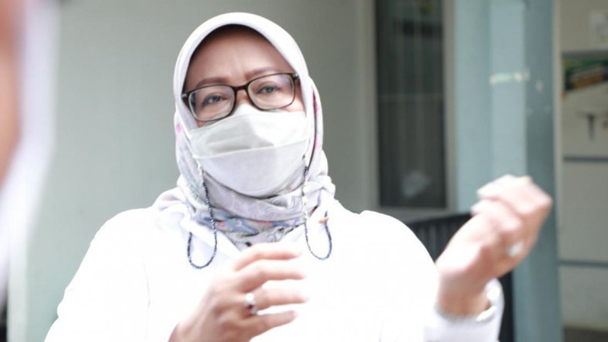 Viral Karaoke Abandoned Residents, Ade Yasin Removes 2 Situ Udik Health Center Staff And Asks Kadinkes To Conduct Evaluation Lakukan