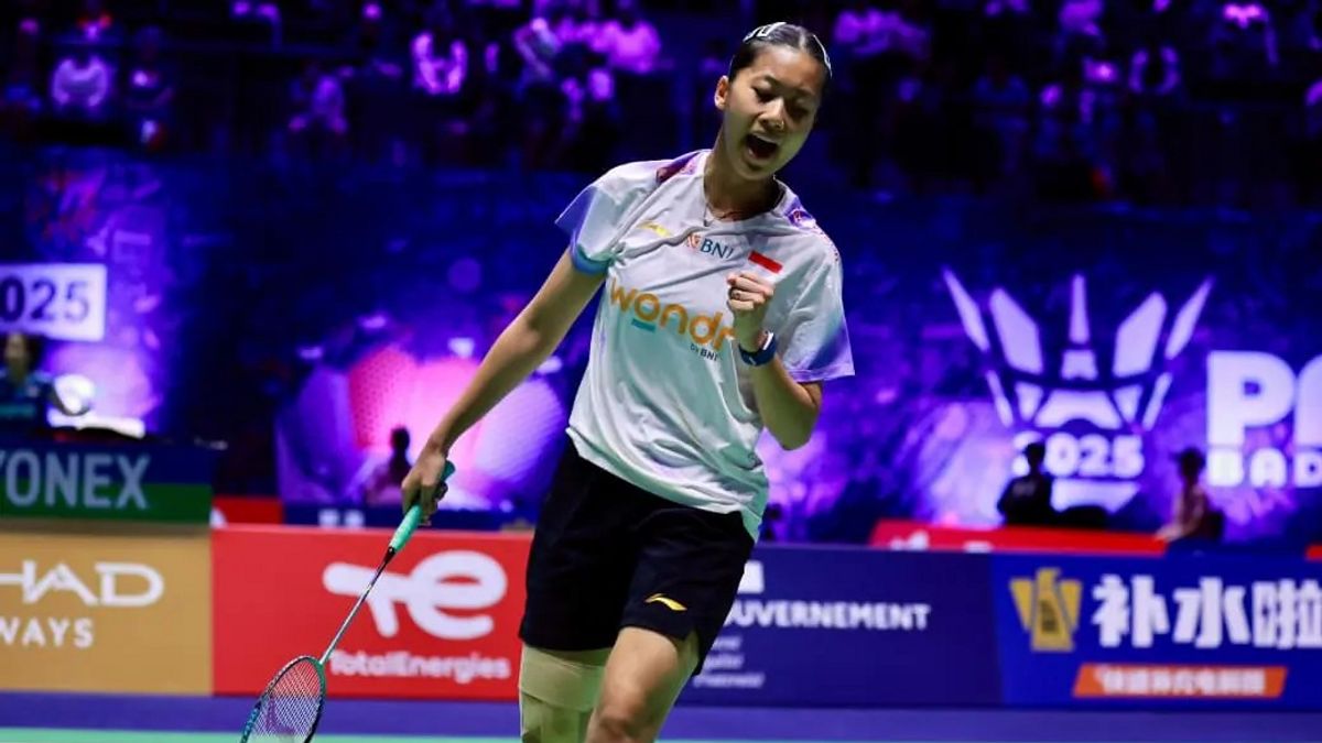 Putri KW Makes History at 2025 BWF World Championships