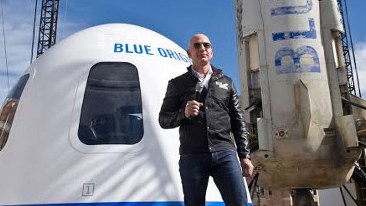 Jeff Bezos Protes NASA Pilih Kasih Kontrak Proyek Artemis ke SpaceX