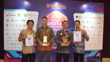 PT Pindad Medika Utama Wins Prestigious Award in the Field of Information and Communication Technology