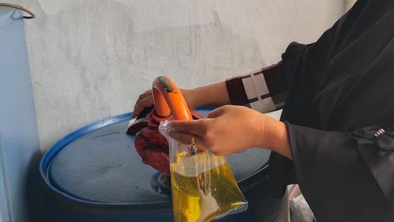 Atasi Polemik Minyak Goreng, Pemerintah Bongkar Pasang Kebijakan: Tidak Realistis, Ibarat Macan Ompong