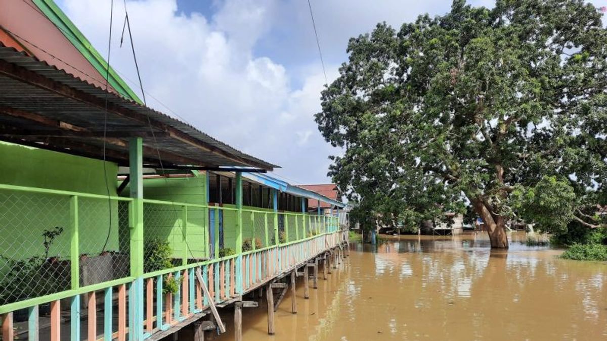 Jambi City Government Renovations Of Dozens Of Kayu Walled Schools Become Permanent Walls