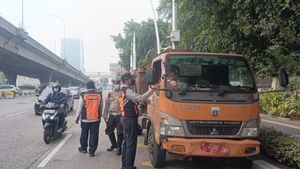 Kendaraan Pelat Merah Langgar Lalin Ditindak Sudinhub Jakut