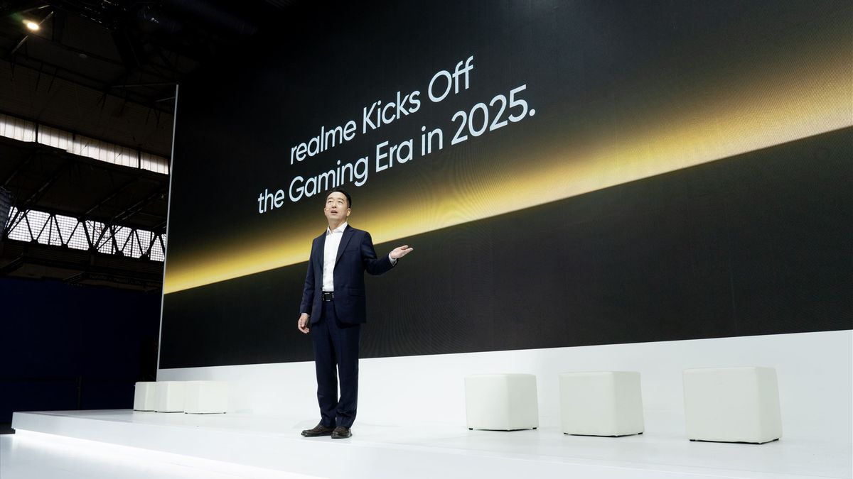 Fokus pada AI dan Game, realme Targetkan Peluncuran 100 Juta HP dalam Tiga Tahun