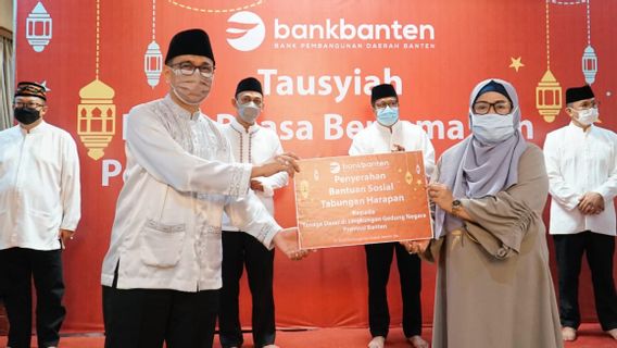 Bank Banten Shares Kindness, Interpreting Nuzulul Quran