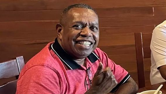 Edo Kondologit Resigns From PDIP And Southwest Papua DPRD, Choose To Focus On Social Activities