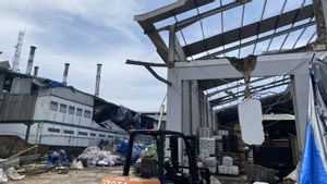 Angin ‘Tornado’ di Sumedang-Bandung Akibatkan 534 Bangunan Rusak