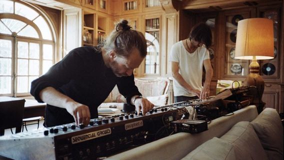 Radiohead Prepares Kid A And Amnesiac Album Celebration