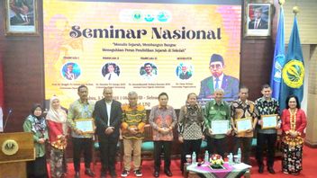 Minister Of Culture Fadli Zon Encourages Historical Rewriting To Find The Nation's Self-Defense