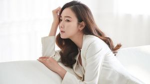 Pemain <i>Winter Sonata</i> Choi Ji Woo Kini Jadi Seorang Ibu