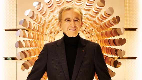 Konglomerat Bernard Arnault, Bos LV Orang Terkaya Ketiga di Dunia Ini Jual Seluruh Saham Carrefour Miliknya Senilai Rp12,5 Triliun