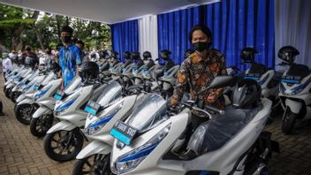 合法！到今年年底，20万辆新电动摩托车将获得700万印尼盾的援助