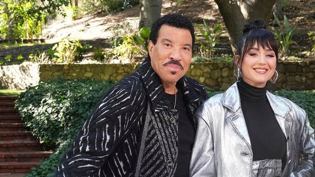 Lionel Richie And Katy Perry Appear At The Hall Of King Charles III Concert