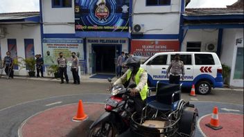 Police In South Sumatra Facilitate Persons With Disabilities To Have SIM D