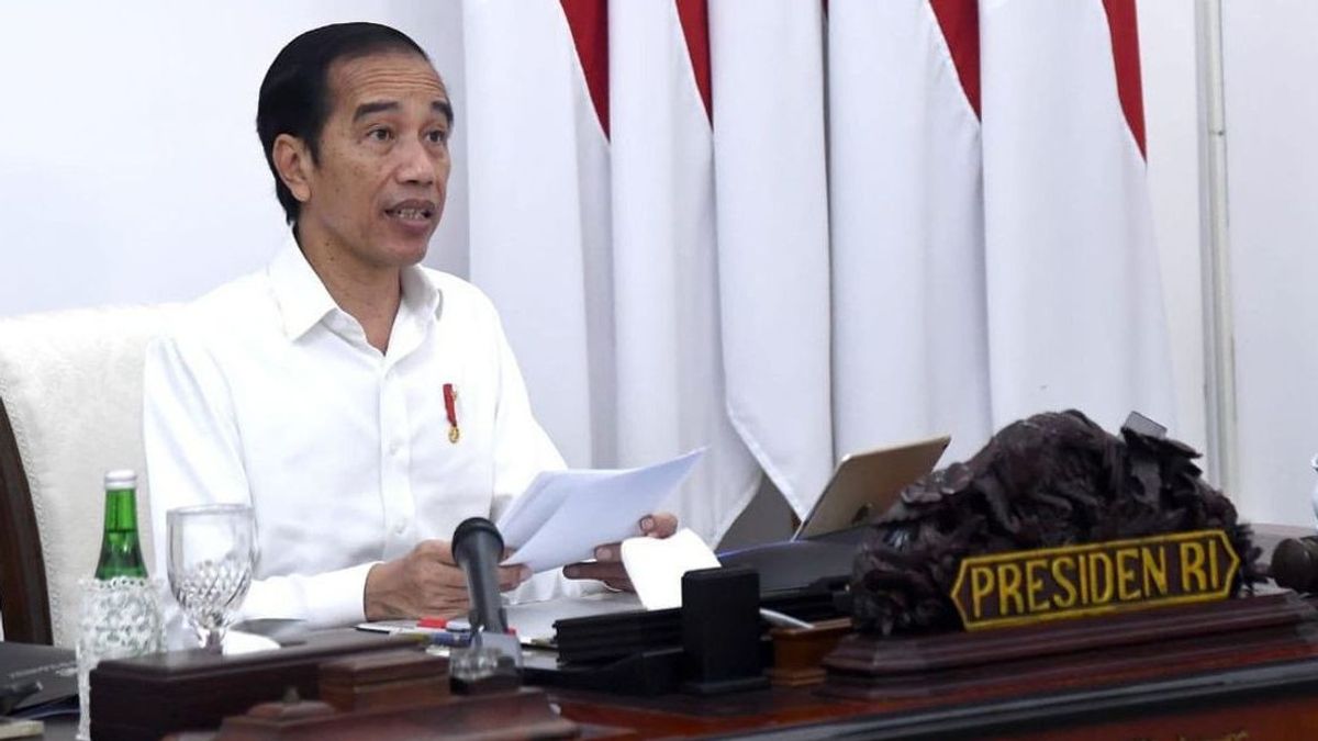Jokowi Salue L’amélioration Des Performances De Ses Ministres, Mais Les Possibilités De Remaniement Sont Là