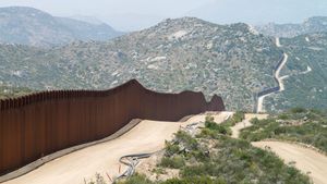 Malaysia Discourses To Build A 45 Km Wall Near Thailand, Prevent TIP And Drugs Flow
