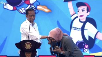 Jokowi heureux qu’il y ait 900 000 étudiants recevra un KIP de cours d’ici 2023