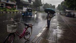 Prakiraan Cuaca BMKG: Hujan Diprakirakan Turun di Sejumlah Kota Besar Senin 10 Januari