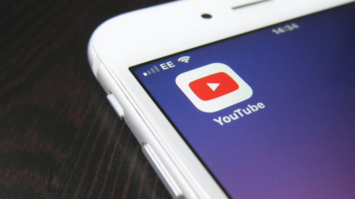 Creators Can NOW Attach Audio Up To 60 Seconds To YouTube Shorts
