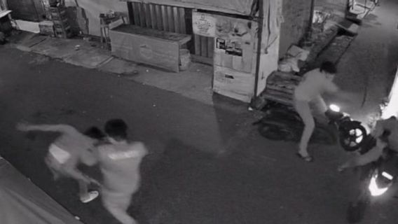 aroman tué par balle par balle à Cakung, la police interroge cinq témoins