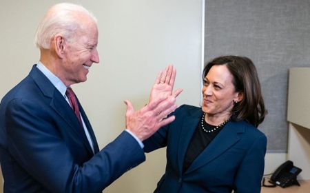 Puja-puji Joe Biden untuk Kamala Harris dan Keyakinan Menyingkirkan Trump dari Gedung Putih