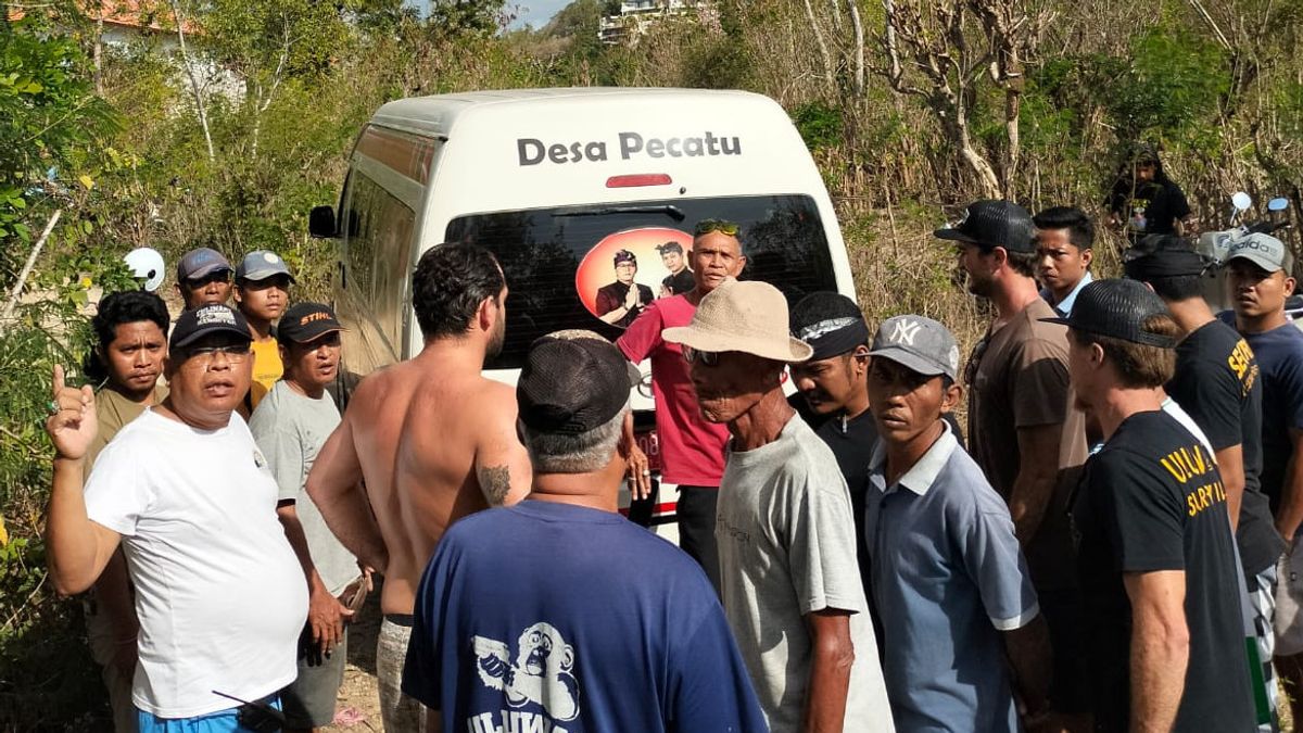 L'hélicoptère s'est écrasé sur Bali pendant 4 minutes