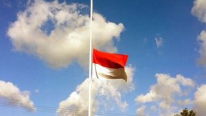 Kru KRI Nanggala-402 Gugur, TNI AL Kibarkan Bendera Setengah Tiang Selama 7 Hari