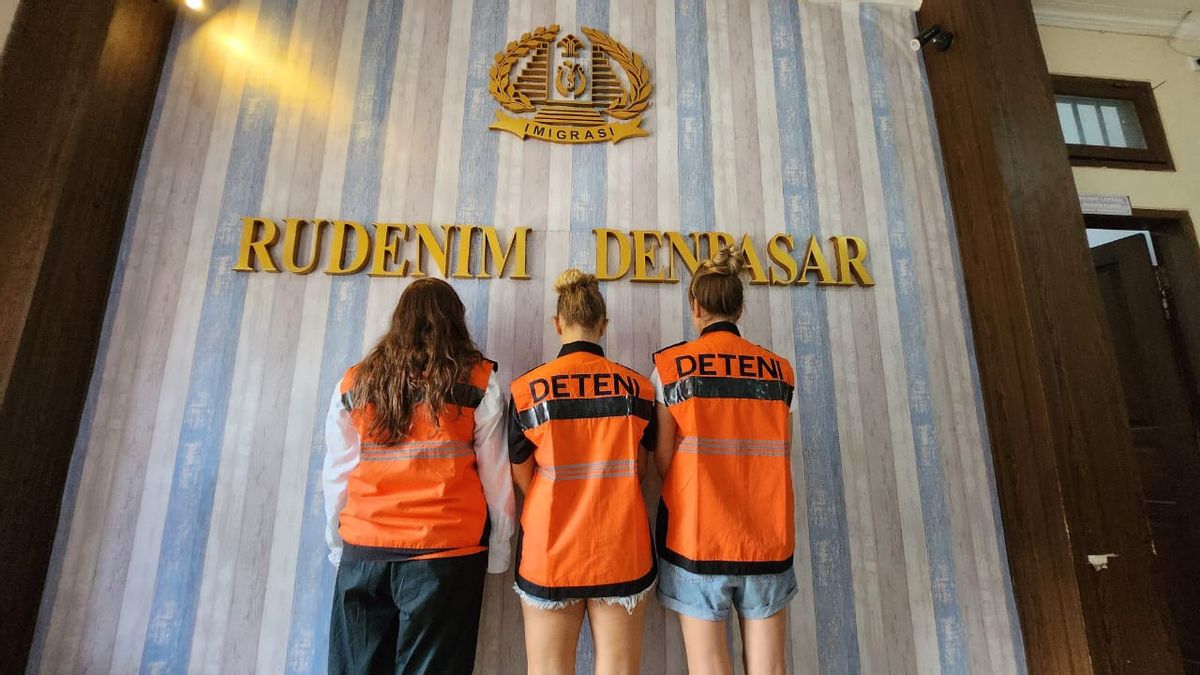 3 Russian Citizens' Prostitutes Deported From Bali