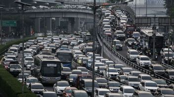 Pengaturan Jam Kerja Tidak Akan Efektif Urai Kemacetan