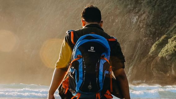 Sandiaga Usul Hari Kejepit Jadi Libur Nasional, Katanya Pekerja Butuh Liburan dan <i>Healing</i>