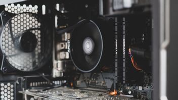 How To Fix A Noisy Computer Cooling Fan