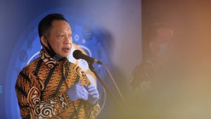 Posisi Menteri Tito Dinilai Terancam Ditukar dengan Tjahjo Kumolo Demi Kepentingan 2024