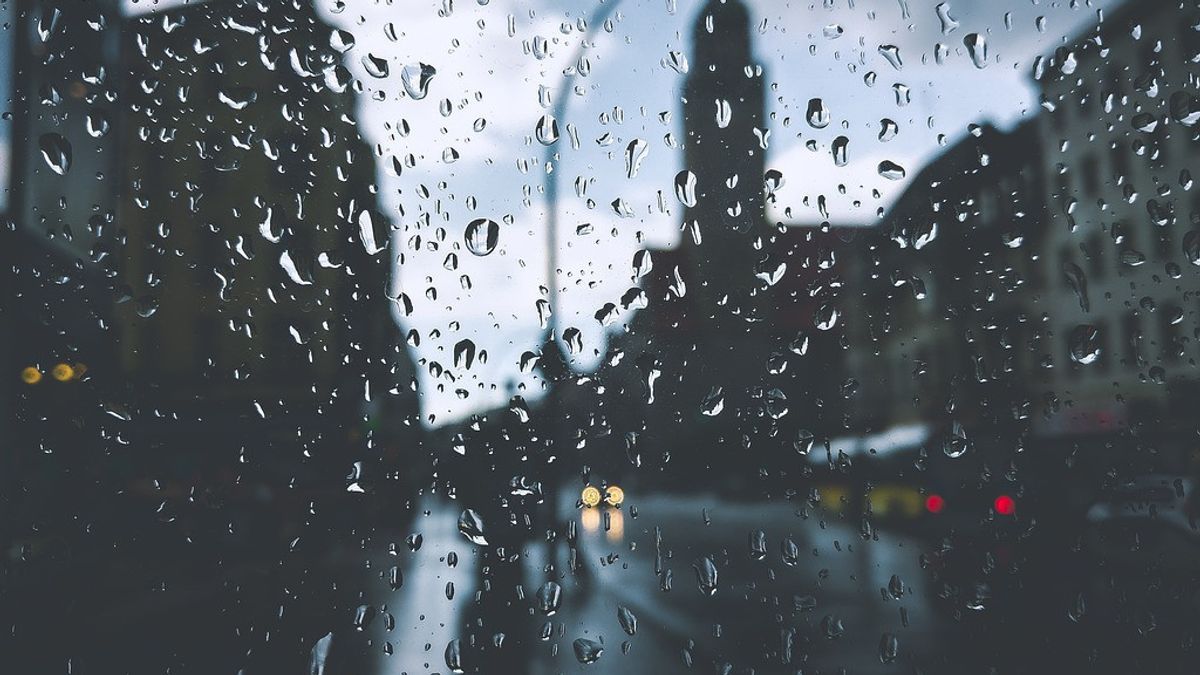 Prakiraan Cuaca Yogyakarta 30 Januari, Hari Minggu Waspada Hujan Disertai Kilat dan Petir