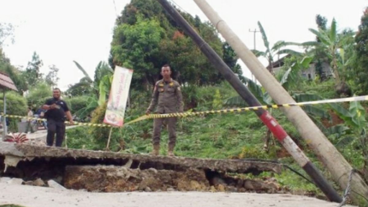 Gawat! Beberapa Kampung di Purwakarta Bahaya Ditinggali, Rawan Pergeseran Tanah