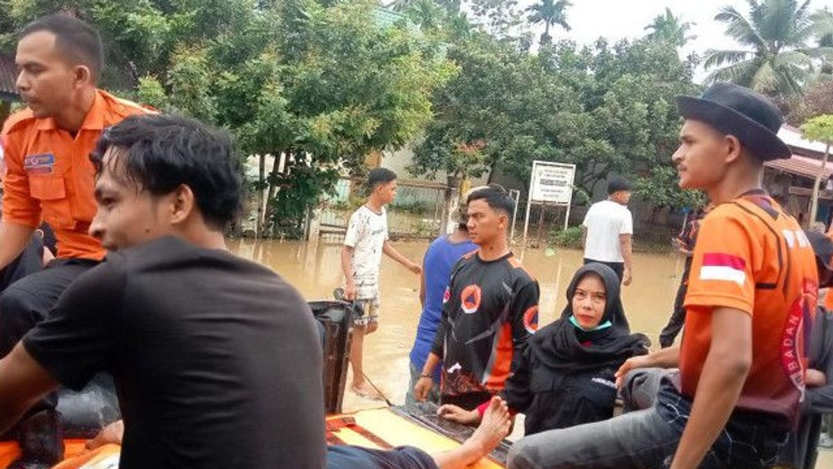 Dark Clouds In Bireuen, Two Residents Died Of Floods