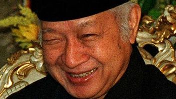 Causes Of The Monetary Crisis And Other Financial Problems That Dropped Suharto