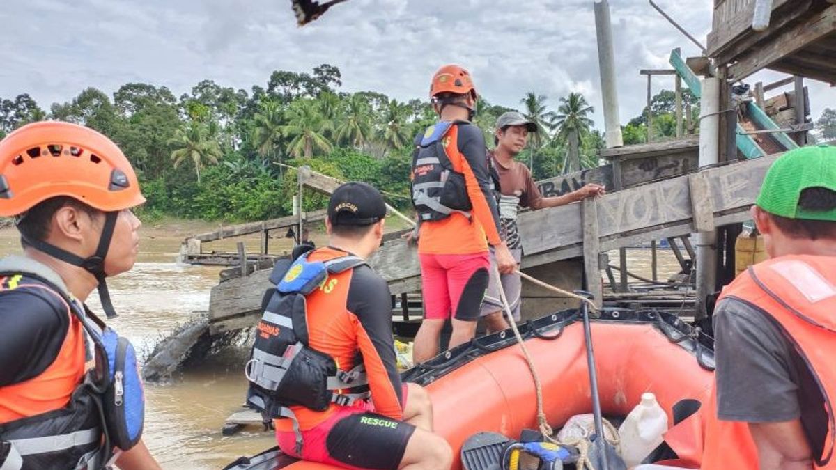 バタンハリ川で溺れた住民を検索、SARは20キロまで検索エリアを拡大