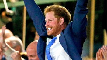 Out Of Buckingham Palace, Prince Harry Becomes A Startup Boss