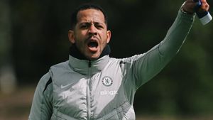 Chelsea Pecat Liam Rosenior, Sodoran Kontrak Panjang Dirusak Performa Buruk dalam Sejarah