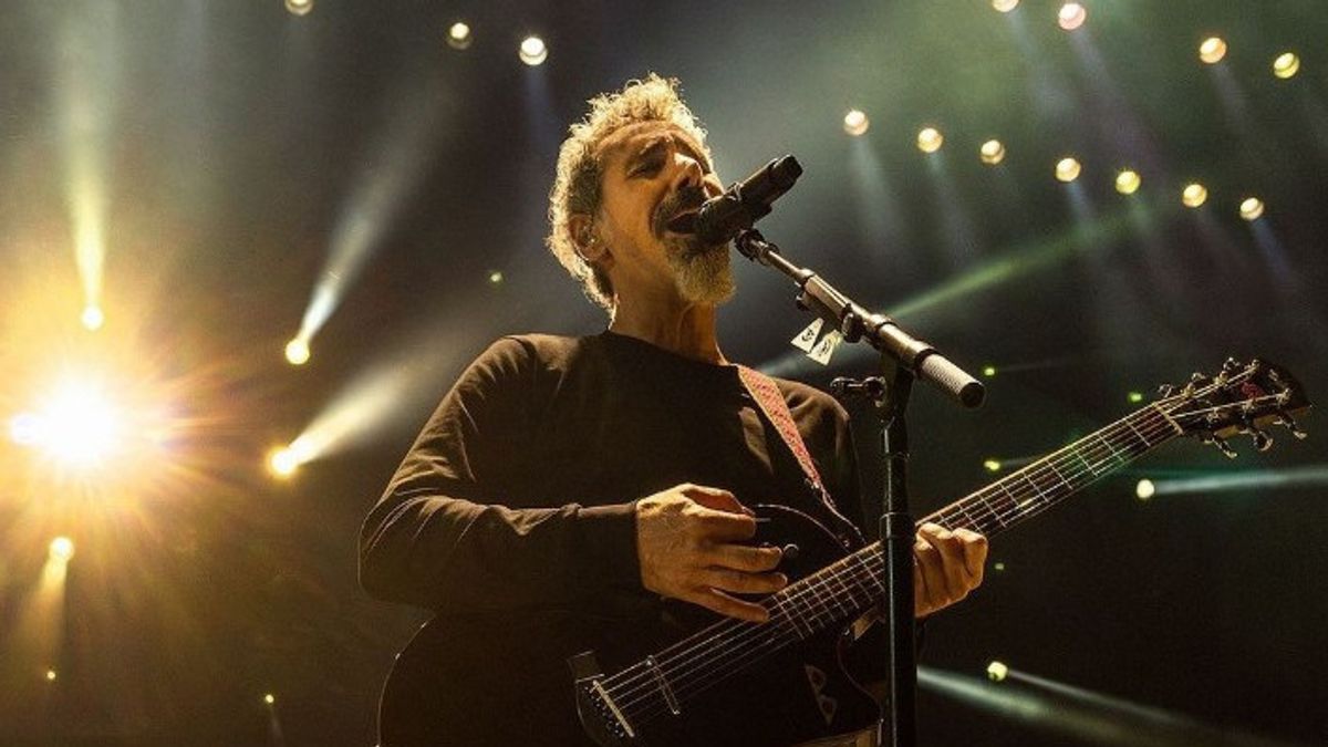 Serj Tankian révèle une histoire derrière la nouvelle audition vocaliste de System of a Down