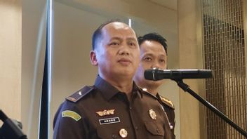 Jurist Tan Suspect Of Chromebook Mangkir Again, AGO Finds Ways To Bring It To RI