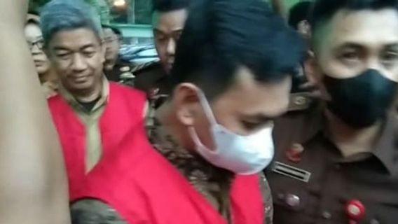 Sekda Kendari Tersangka Korupsi Perizinan Ditahan Kejaksaan