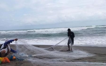 5 Alat Pendeteksi Tsunami di Laut Selatan Cianjur Rusak