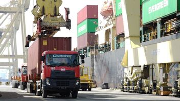 Pelindo Growing Container Flow 1.08 Percent In 2022